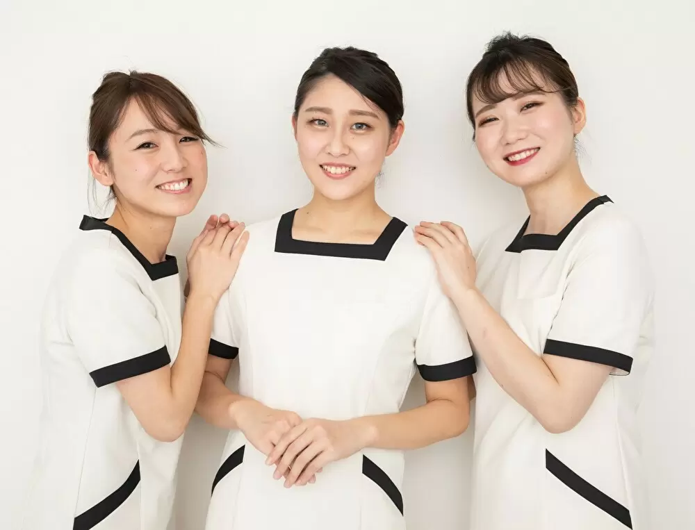 ほとんどの先輩たちは未経験スタート♪勧誘･ノルマは一切ナシ！お客様にしっかり向き合える仕事です◎