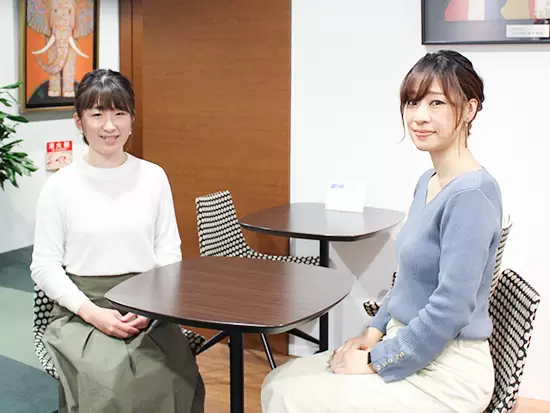 ゆったりとしたスペースで談話をすることも可能です♪