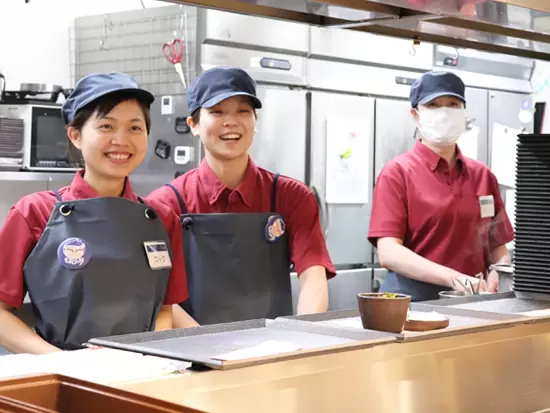 20代～40代の女性社員が多く活躍中です！