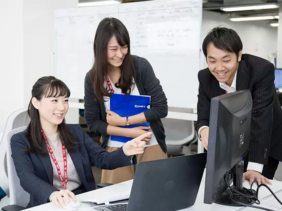 20代中心に活躍中！互いをニックネームで呼び合うほどの仲の良さが自慢です☆