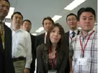 東京事業所のメンバー。皆様のご応募お待ちしております。