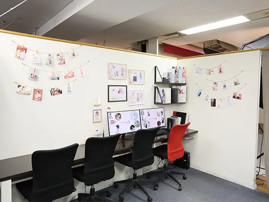 キッズ用のものから振袖やウエディングドレスなど、さまざまなシーンに合わせて衣装をご用意しています！
