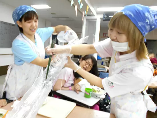 利用者さんが楽しめるイベントを日々企画、全力でみんなで楽しみます！