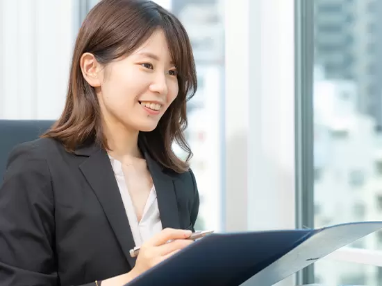 女性スタッフもたくさん活躍中。みんなの仲が良く、プライベートも大切にする社風も自慢です！