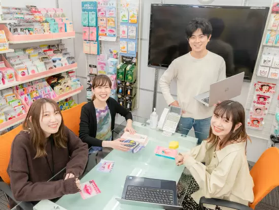 社員同士のコミニケーションを大事にしており、部署を超えてのやりとりも多くあります。