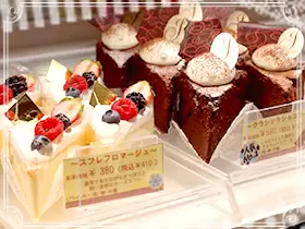 香料や保存料、着色料などを極力使用せず、素材の良さを最大限に活かした製法でスイーツをご提供します。