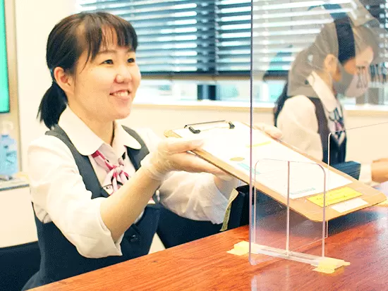 分業制で1人に大きな負担がかからない体制なので、残業は月5時間程度と少なめです！