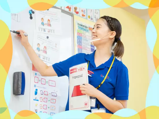 一緒に働くティーチャーは若手が多く、明るく元気な雰囲気です。中途入社でも早めに溶け込めます！