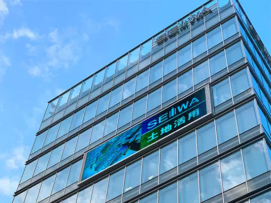 【大阪府緊急雇用対策賛同企業】住む人に笑顔を、 貸す人に安心を、 すべての人に信頼を。