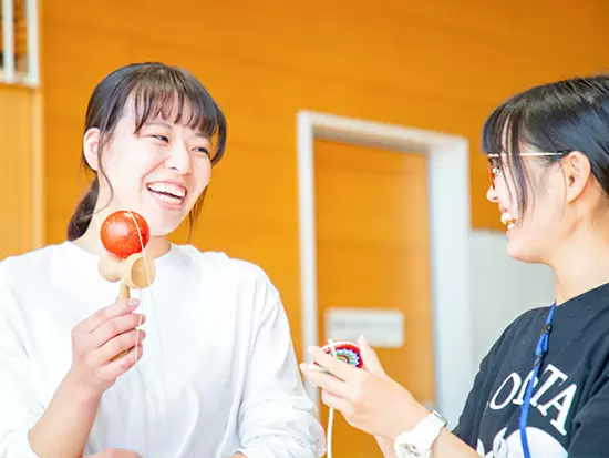 子どもたちが楽しめる遊びを考えられる方にはピッタリ！