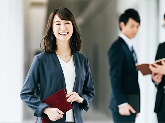 一番の強みはチームワーク！先輩社員があなたを全力でサポートします♪