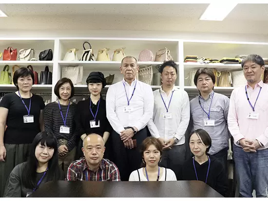 gf.A株式会社