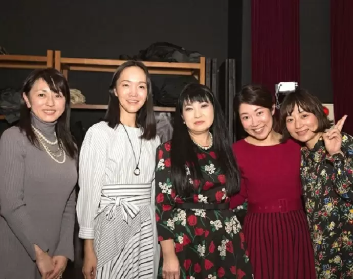 「システム事業×音楽事業」。異業種交流から生み出されるバイタリティーに満ちた会社です。
