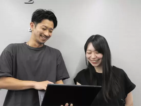 20～30代が活躍しているので、世代が近い仲間と一緒に楽しみながら働けます！