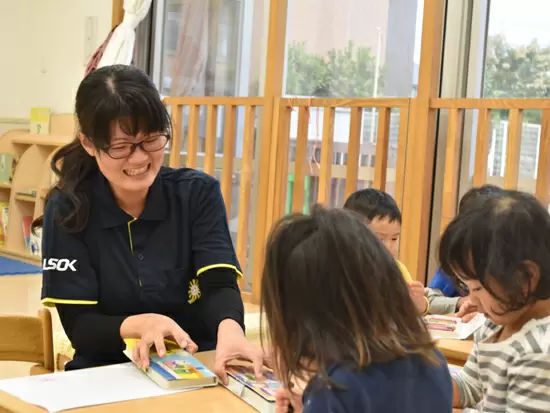 床暖房完備だから、冬でもあったかい♪日当たりも良くて、景色も緑にあふれています。