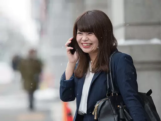 業界のリーディングカンパニーであり、地元で長く安心して働き続けられます。
