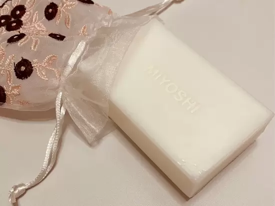 品質にこだわりぬき、水とせっけん成分だけでつくられたのが当社の無添加せっけんです。