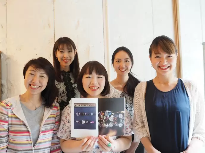 作りたいのは大量生産でなく、ひとつひとつ丁寧に作る、職人の技術が生きたジュエリー。