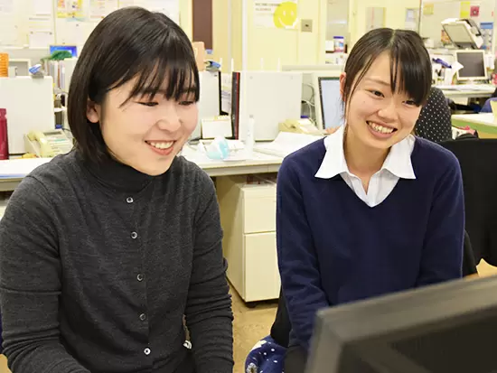 部署間を問わず、仲のいい関係が築かれています。ギスギスした雰囲気は一切ありません♪