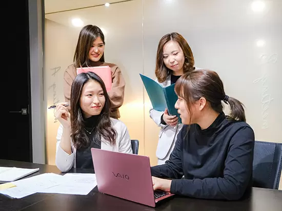 女性社員の割合が会社全体の約‘‘9割‘‘