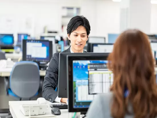 日常的にパソコンを使用します。