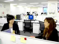 チームワークを大切に仕事に取り組んでいます。