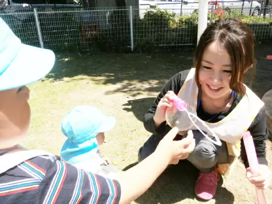 ひよこルームは定員20名未満のちいさな保育園です。