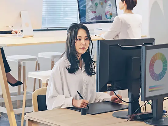 圧倒的なシェアを獲得している「強い自社製品」を軸に、成長を続けています！