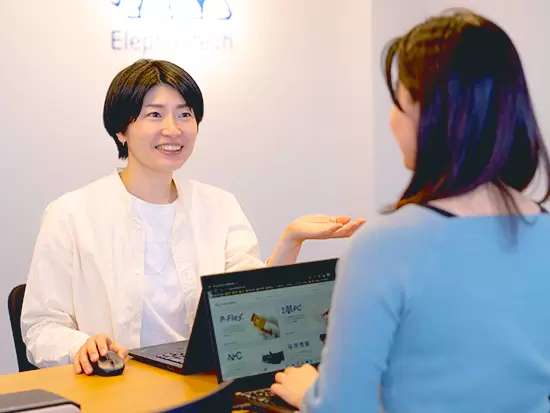30代が中心に活躍中。来年で設立10年目となるスタートアップ企業です◎