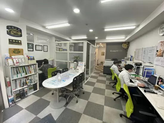 浅草支店の社内の様子◎未経験からしっかりサポート致します。安心してご応募ください♪