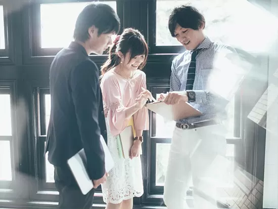 子育て中の社員をフォローし合う風土が根付いています。