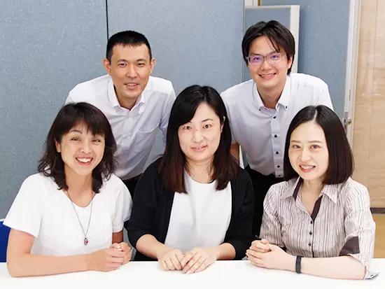 公的年金を通して、日本の人々の生活を支え続ける組織です。