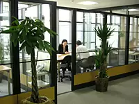 駅直結の、清潔感あるオフィスで、働きやすさはバツグン！
