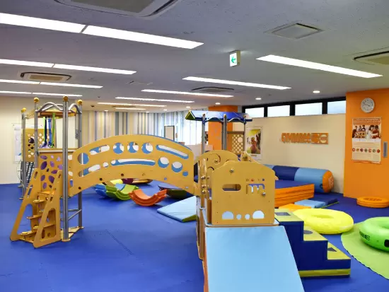 多くの遊具がある充実の環境で、子どもたちの成長をサポートしてください。
