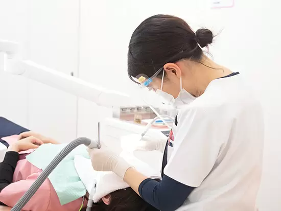 歯科衛生士や助手、受付など、分業がしっかりしているため、歯科衛生士の仕事に集中できます！
