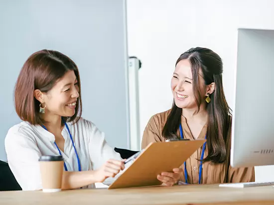 入社後は先輩社員が仕事の進め方などイチからレクチャーしていきます！