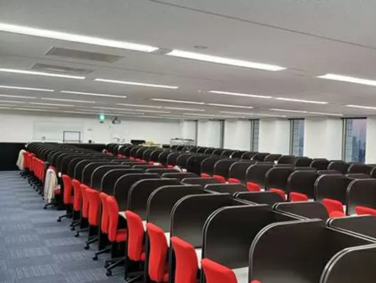 2015年に設立されたばかりの会社です！