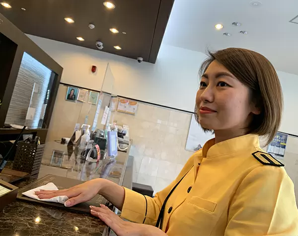 フロント周辺はこまめにお掃除や整頓をお願いしますね！