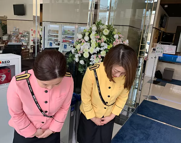 「いらっしゃいませ」プロのおもてなし技術が身につきます！