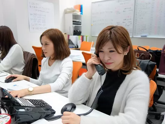 電話でのご案内もマニュアルがあるから初めてでも簡単です♪
