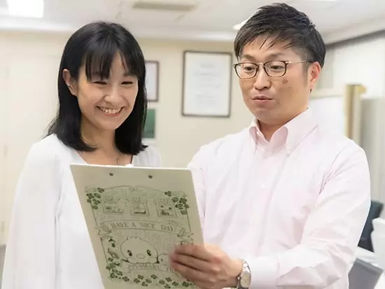 羽毛ふとんの品質基準を独自に設定した10項目で厳しく検査しています。