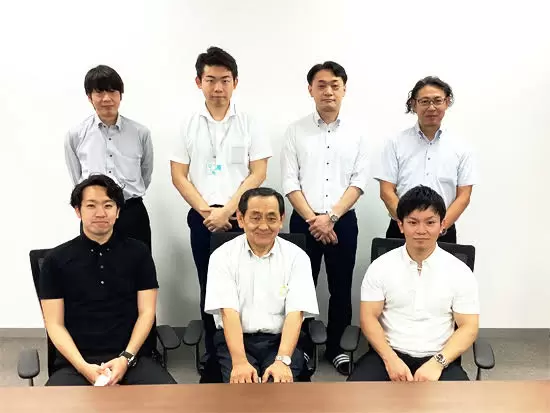 事業所の就業人数は11名！アットホームな職場環境で社内の風通しも良いです◎