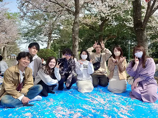 オンオフを切り替えられる、働きやすい環境が整っております。一緒に働いてくれる仲間を待ってます！