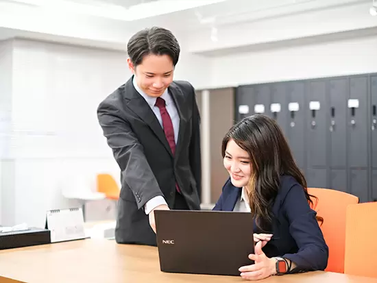 ≪20・30代活躍中！≫優しい先輩社員があなたをお迎えします♪