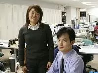 仲間と協力しながら、お客さまの要望に応えていきます。