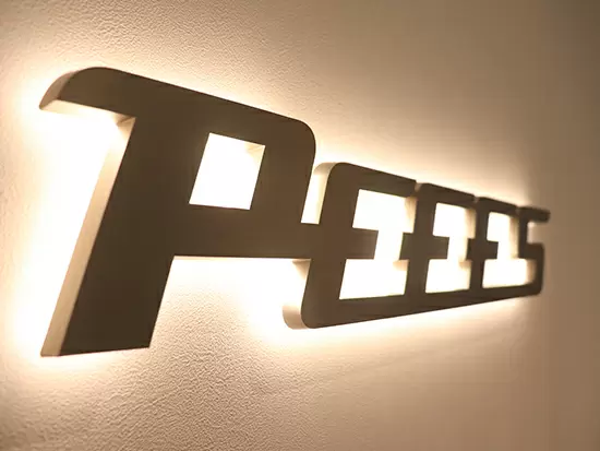 株式会社ＰＥＥＥＳ