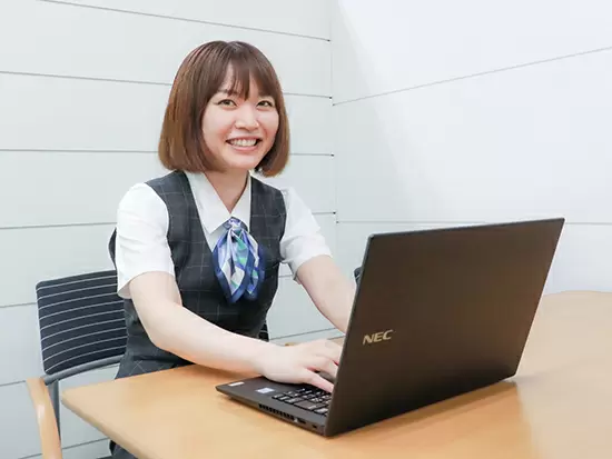 平均月残業10h以内！土日祝休み！プライベート重視派も必見です★