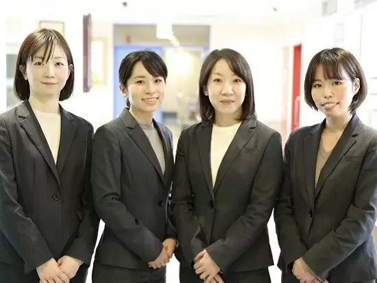 【未経験・無資格で月給27.2万～】医療専門職デビューを応援します