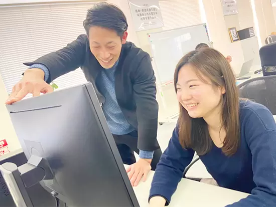 仕事のことで分からないことがあれば、先輩スタッフがしっかりサポートします！