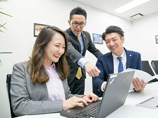 成功の一般概念を吹き飛ばす、圧倒的なスケール。